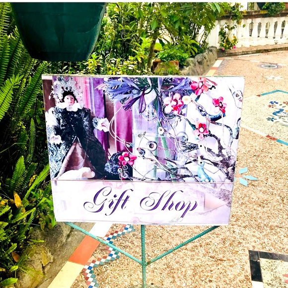 NEW Lilac Alpaca Handcrafted Cardigan One Size - Picture 2 of 2